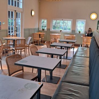 Lido Cafe - Coffee & Tea Near Me - London, XGL