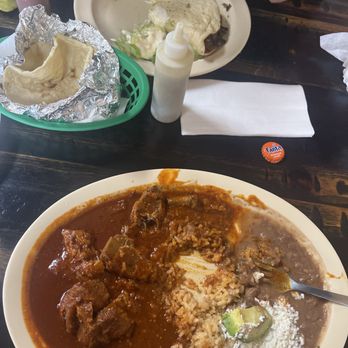 Las Cazuelas Restaurant - Quesadilla de asada and costillas en chile rojo with hand made tortillas - Mexican Near Me - Palmdale, California Las Cazuelas Restaurant - Quesadilla de asada and costillas en chile rojo with hand made tortillas - Mexican Near Me - Palmdale, California