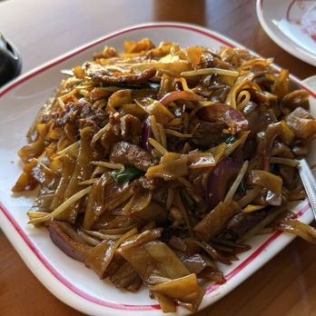 Wonderful Cafe - Beef chow fun - Hong Kong Style Cafe Near Me - San Leandro, California Wonderful Cafe - Beef chow fun - Hong Kong Style Cafe Near Me - San Leandro, California