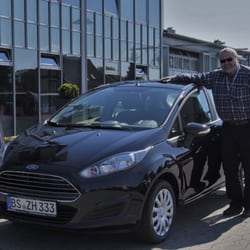 Hoffmann Automobile - Foto Fahrzeugübergabe 09.05.2016