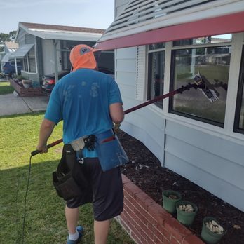 Sam's Window Cleaning Service - Window Washing Near Me - Sanford, Florida Sam's Window Cleaning Service - Window Washing Near Me - Sanford, Florida
