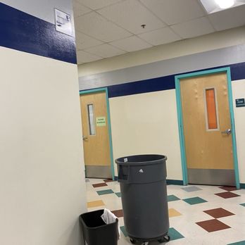 Ironwood Ridge High School - Middle Schools & High Schools Near Me - Tucson, Arizona Ironwood Ridge High School - Middle Schools & High Schools Near Me - Tucson, Arizona