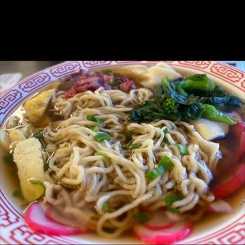 Zippy's Nimitz - Large won ton min - Diners Near Me - Honolulu, Hawaii Zippy's Nimitz - Large won ton min - Diners Near Me - Honolulu, Hawaii