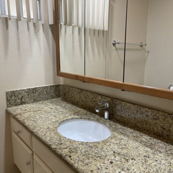 Queen of Clean - Home Cleaning Near Me - Temecula, California Queen of Clean - Home Cleaning Near Me - Temecula, California
