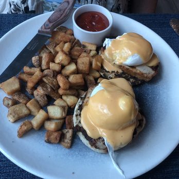 Eighty Ocean Kitchen and Bar - Eggs Benedict with potatoes - American Near Me - Jekyll Island, Georgia