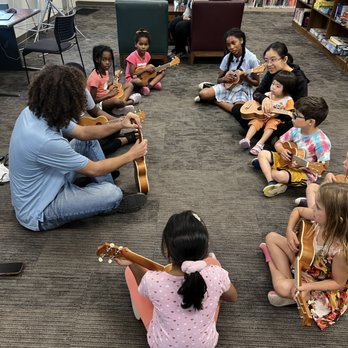 Treehouse Music - Ukulele class, kids music classes, kids music lessons - Musical Instruments & Teachers Near Me
