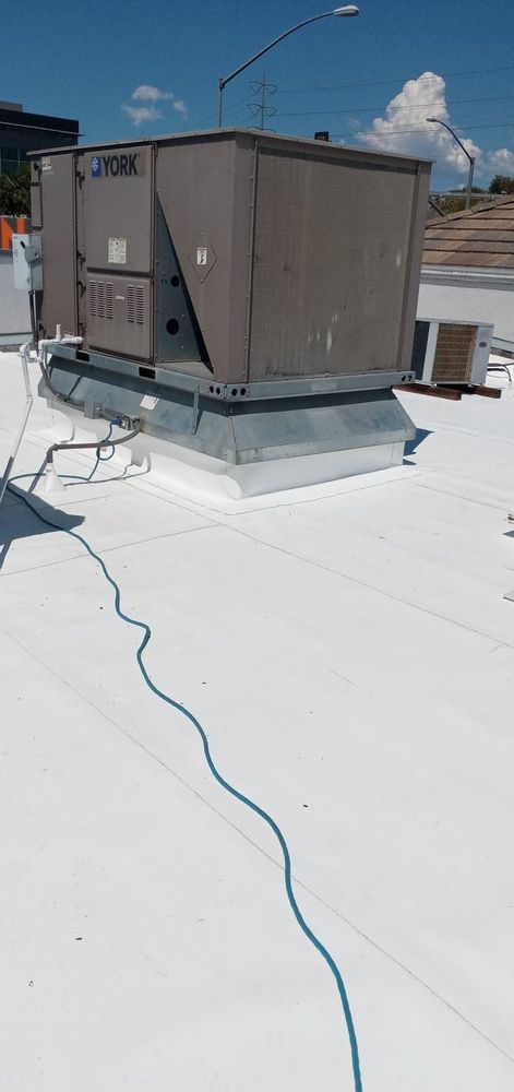 Slide of Berumen Roofing