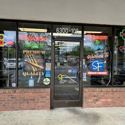 Smoker Friendly # 7 - The entrance of Smoker Friendly Tobacco $ Vapor shop. Featuring lottery amount to be won, on our window sign.