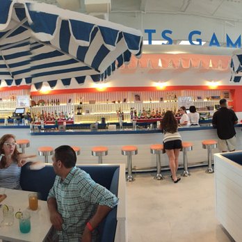 Beachside Social - Cocktail Bars Near Me - Virginia Beach, Virginia