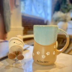 By Zena - Latte with my little jellycat :)