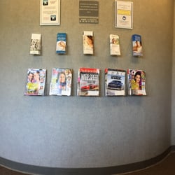 Foster City Dental Care - Always a good selection of magazines!