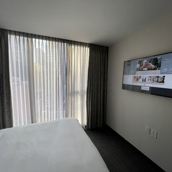 Club Quarters Hotel World Trade Center, New York - Hotels Near Me - New York, New York Club Quarters Hotel World Trade Center, New York - Hotels Near Me - New York, New York