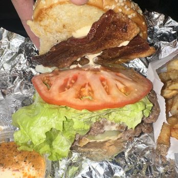 Harry’s Patties - Burgers Near Me - Chicago, Illinois