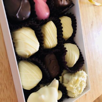 See's Candies - Candy Stores Near Me - Bakersfield, California