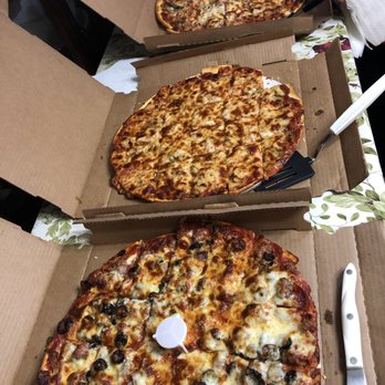 Danny's - Chicago - Pizza Near Me - Chicago, Illinois
