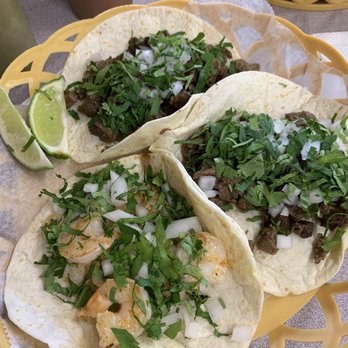 Taqueria Mi Mexico - Shrimp and steak tacos on flour tortillas - Mexican Near Me - Tampa, Florida Taqueria Mi Mexico - Shrimp and steak tacos on flour tortillas - Mexican Near Me - Tampa, Florida