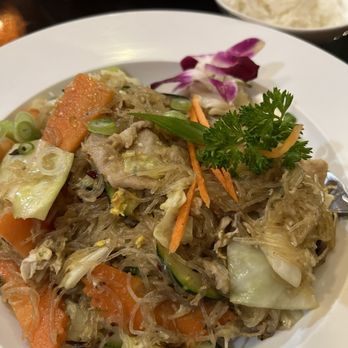 YaYa's Thai Restaurant - Pad Woon Sen (Pork) - Thai Near Me - Olmos Park, Texas