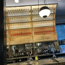 Sugo Gastrobar - Beautiful bar