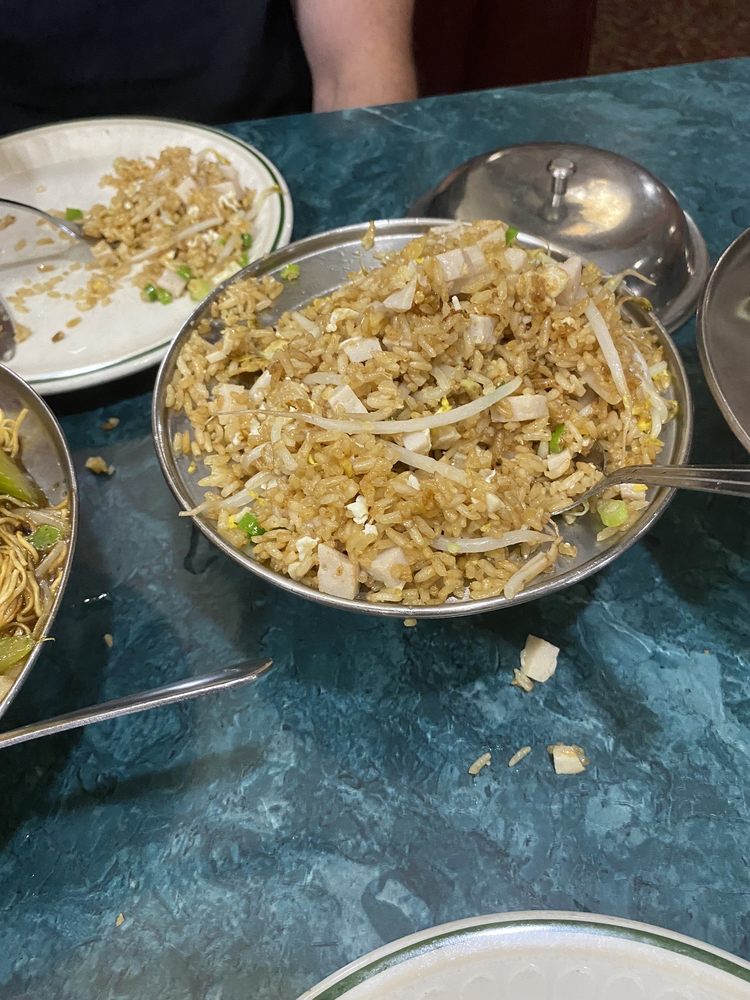 CHINA LITE AND GAS LITE LOUNGE Updated November 2024 11 Photos & 39