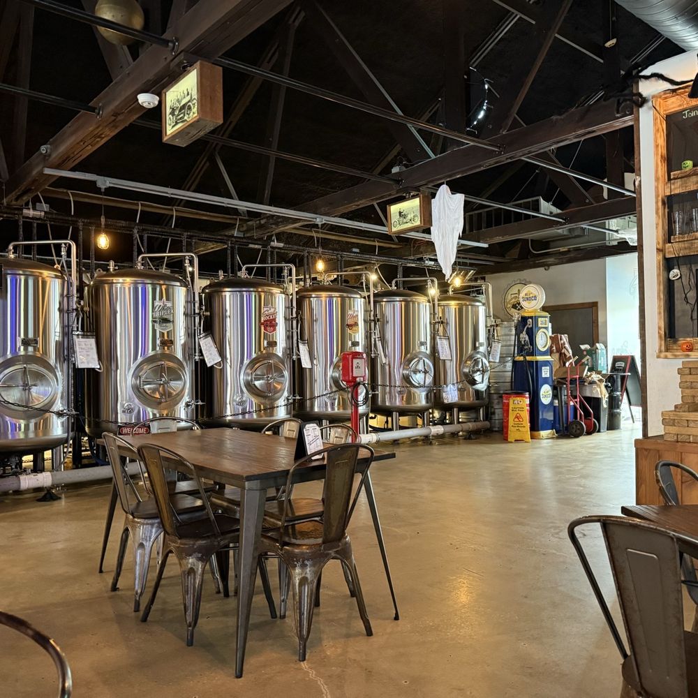 Ormond Garage - Where the craft magic happens - New American Near Me - Ormond Beach, Florida Ormond Garage - Where the craft magic happens - New American Near Me - Ormond Beach, Florida
