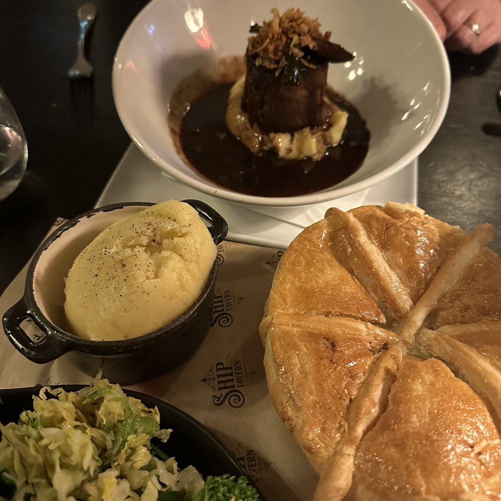 Ship Tavern - Chicken Pie and smoked brisket - Pubs Near Me - London, XGL Ship Tavern - Chicken Pie and smoked brisket - Pubs Near Me - London, XGL