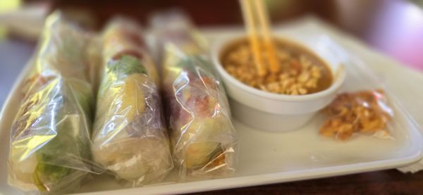 Bánh Cuôn Bún Mộc Ông Ta by null