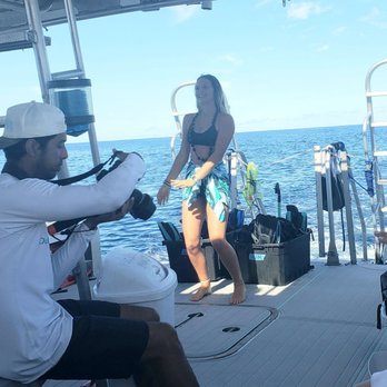 Dolphins and You - Hula girl - Boat Charters Near Me - Honolulu, Hawaii Dolphins and You - Hula girl - Boat Charters Near Me - Honolulu, Hawaii