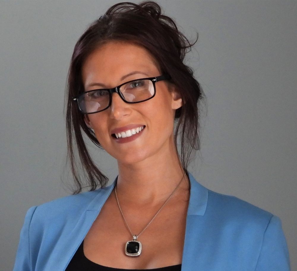 AMANDA COTE CAMERON PRESTIGE Updated October 2024 Contact Agent 20C Del Carmine St