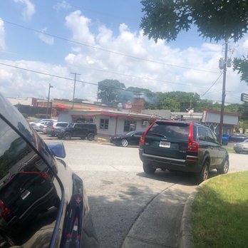 Pit Boss BBQ - Parking lot is alway full. Gives clues that this place has some great food. - Barbeque Near Me - Hapeville, Georgia Pit Boss BBQ - Parking lot is alway full. Gives clues that this place has some great food. - Barbeque Near Me - Hapeville, Georgia