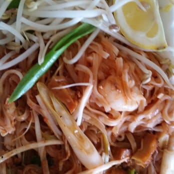 Sawasdee Thai Restaurant - Pad thai - Thai Near Me - Vancouver, British Columbia Sawasdee Thai Restaurant - Pad thai - Thai Near Me - Vancouver, British Columbia