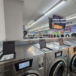Stadium Coin Laundry - Washers