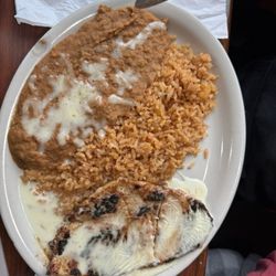 El Padrino's Mexican Grill & Bar - Kids grilled chicken rice and beans