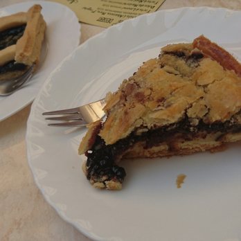 Bar Pasticceria Laura - Desserts Near Me - Monterosso Al Mare, SP