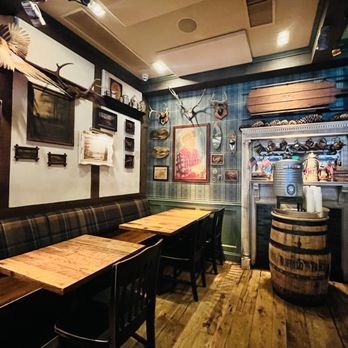 Forman's Whiskey Tavern - "trophy room" - New American Near Me - Toluca Lake, California Forman's Whiskey Tavern - "trophy room" - New American Near Me - Toluca Lake, California