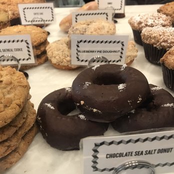 Bakery Lorraine - Bakeries Near Me - Austin, Texas