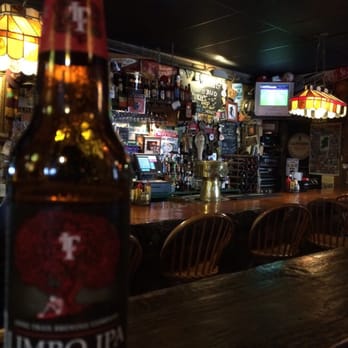 McGrath's Irish Pub - Cozy atmosphere - Irish Pub Near Me - Killington, Vermont