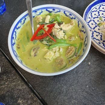Pineapple Thai - Green Curry CAT - Thai Near Me - Cupertino, California Pineapple Thai - Green Curry CAT - Thai Near Me - Cupertino, California