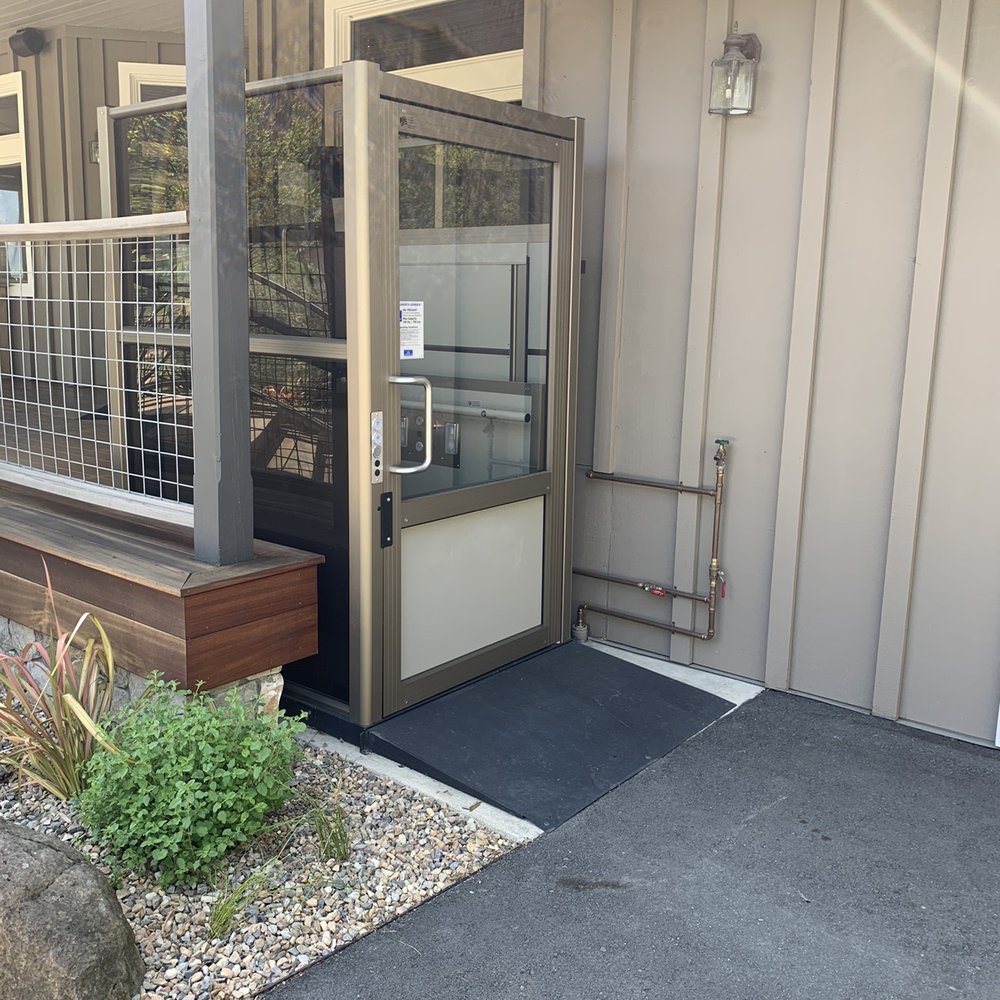 Venge Vineyards - Upon leaving I was happy to see that they have a lift for wheelchair access. - Wineries Near Me - Calistoga, California Venge Vineyards - Upon leaving I was happy to see that they have a lift for wheelchair access. - Wineries Near Me - Calistoga, California