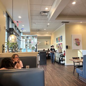 Broken Yolk Cafe - Not good - Breakfast & Brunch Near Me - Rancho Cucamonga, California Broken Yolk Cafe - Not good - Breakfast & Brunch Near Me - Rancho Cucamonga, California