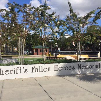 Sheriff's Fallen Heroes Memorial - Landmarks & Historical Buildings Near Me - Tampa, Florida Sheriff's Fallen Heroes Memorial - Landmarks & Historical Buildings Near Me - Tampa, Florida