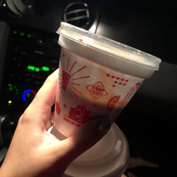 Sonic Drive-In - wrong lid on the wrong chili container - Burgers Near Me - Baton Rouge, Louisiana