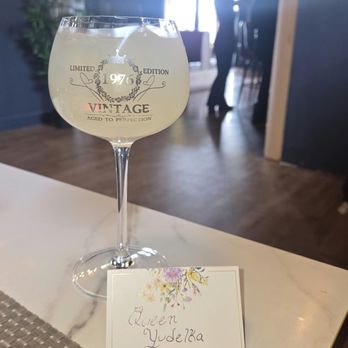 Oak & Vine - Breakfast & Brunch Near Me - Glen Cove, New York Oak & Vine - Breakfast & Brunch Near Me - Glen Cove, New York
