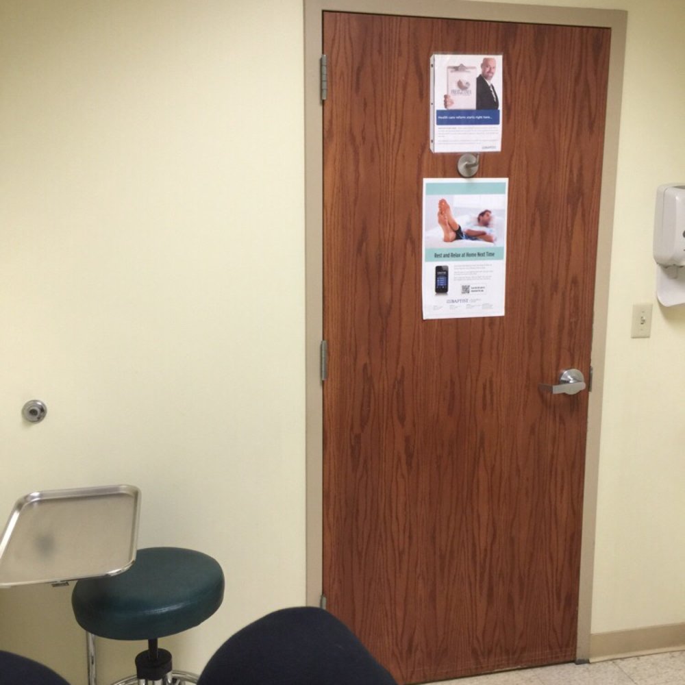 Baptist Minor Medical Center - Just waiting in the exam room. - Doctors Near Me - Memphis, Tennessee Baptist Minor Medical Center - Just waiting in the exam room. - Doctors Near Me - Memphis, Tennessee