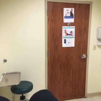 Baptist Minor Medical Center - Just waiting in the exam room. - Doctors Near Me - Memphis, Tennessee Baptist Minor Medical Center - Just waiting in the exam room. - Doctors Near Me - Memphis, Tennessee