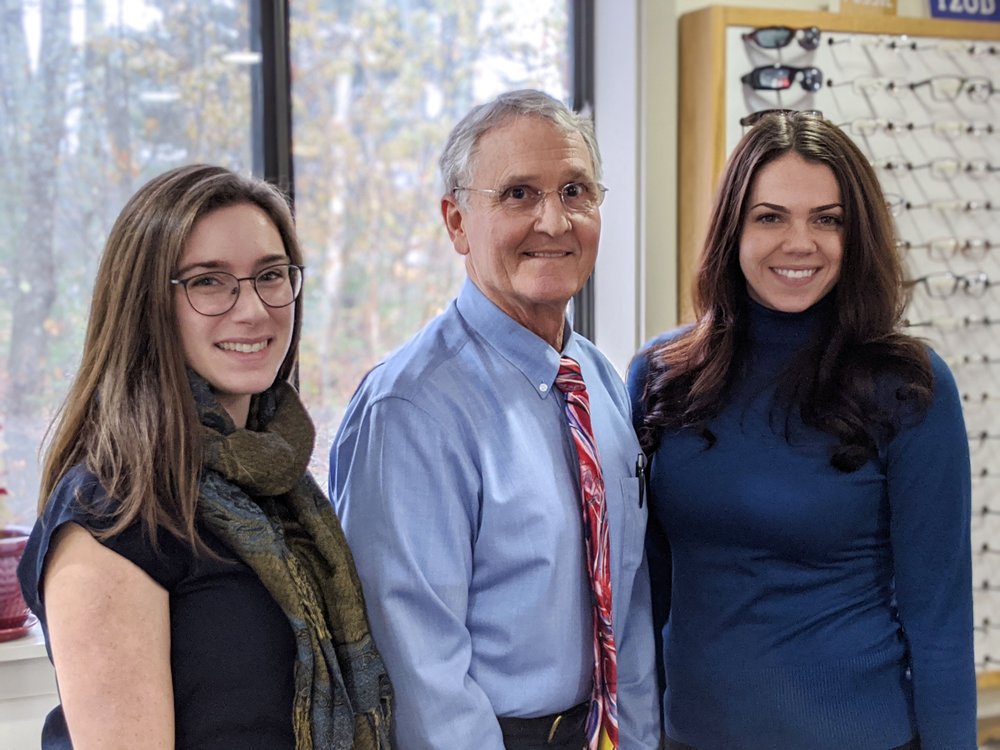 BRUNSWICK EYE CARE ASSOCIATES Updated October 2024 10 Reviews 331