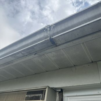 Gables of Troy - My leaky gutter. I tried fixing it myself since maintenece won't do it. - Apartments Near Me - Troy, Michigan