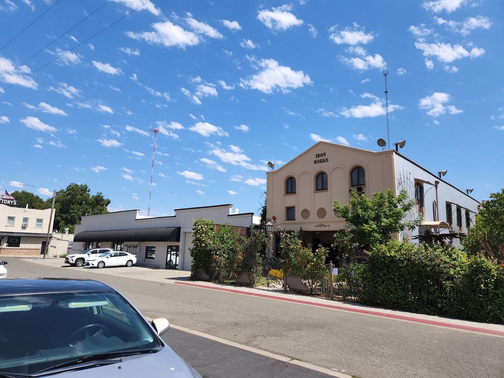 TOWN OF WALNUT GROVE Updated September 2024 19 Photos Walnut