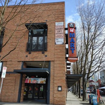 H Mart - International Grocery Near Me - Portland, Oregon