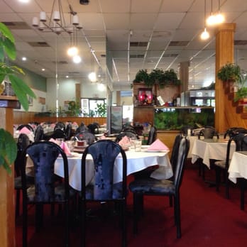 China Moon Restaurant - 6.20.14 - Front dining room - Chinese Near Me - Moraga, California