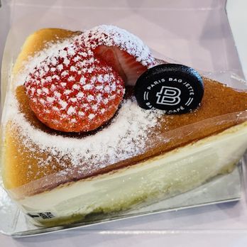 Paris Baguette - Soufflé cheesecake. - Bakeries Near Me - Diamond Bar, California